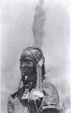 6bbcca4d3702d01e0788d69dde8b5b89--african-tribes-african-art