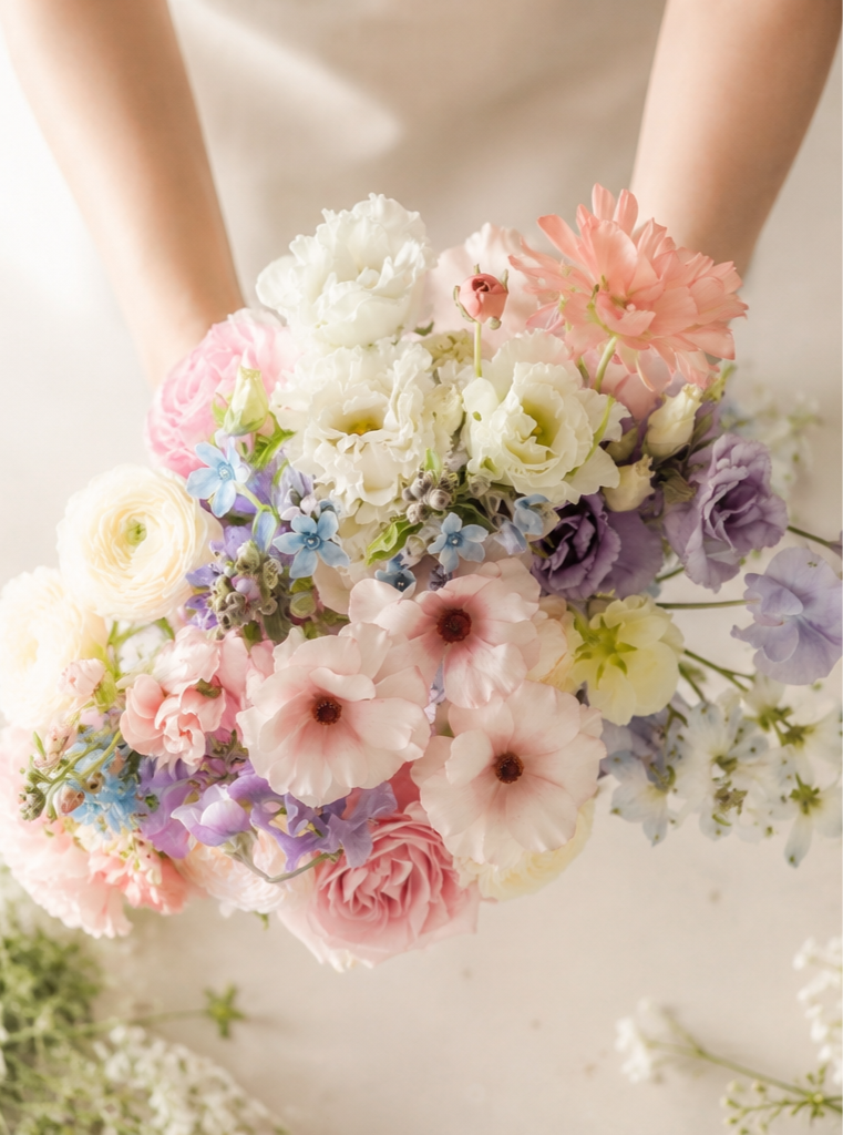Natural bridal bouquet