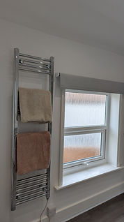 bathroom towel rail.jpg