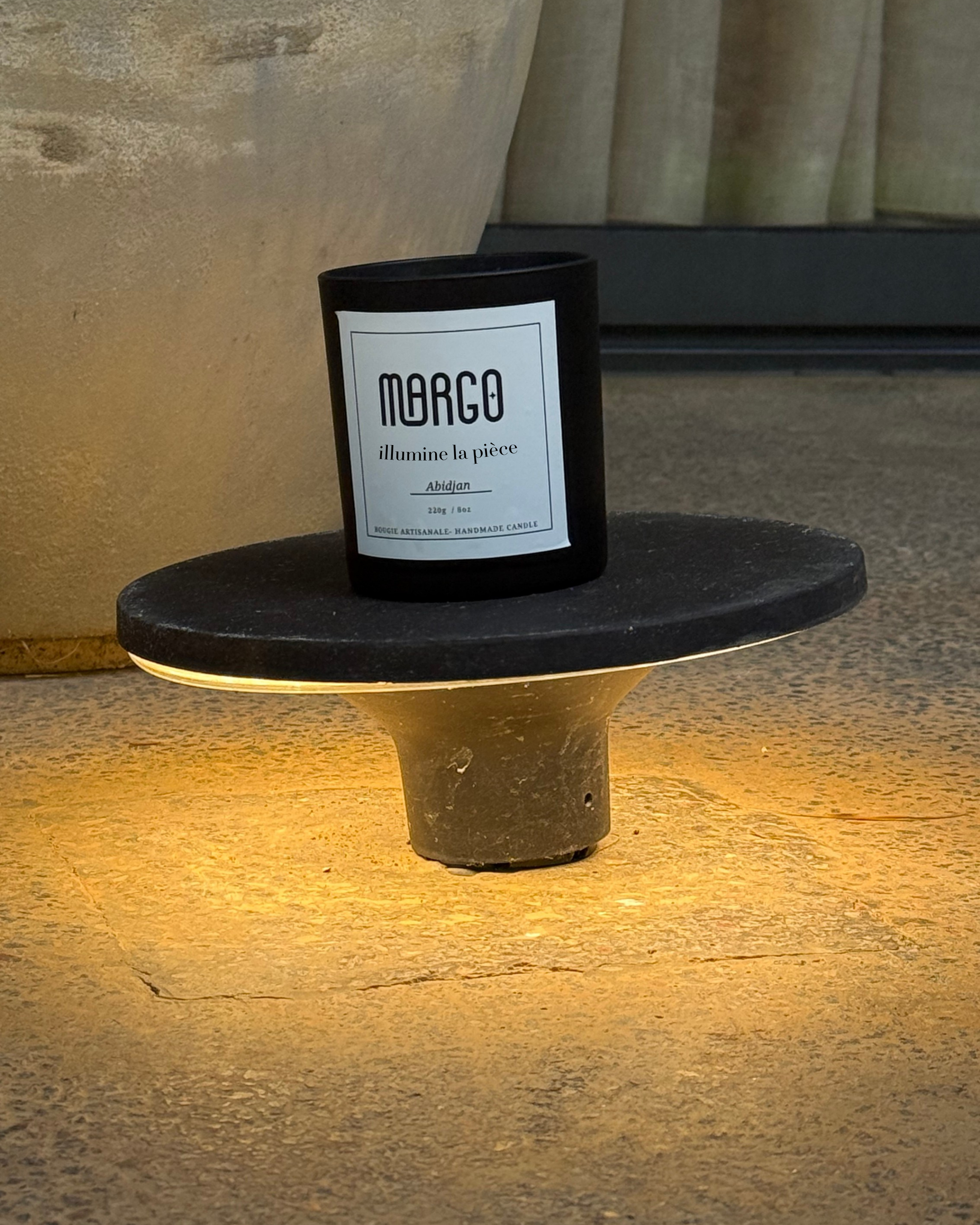 MARGO illumine la pièce