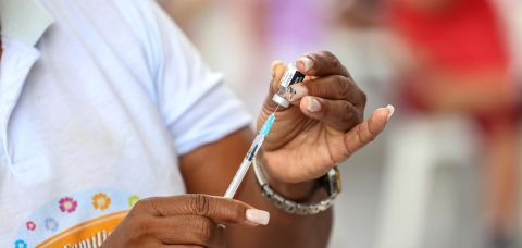 Salvador inicia aplicação da 5ª dose em imunossupressos