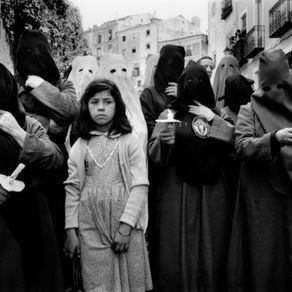 Cristina García Rodero: Faith, Ritual, and the Human Face