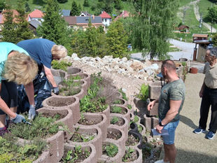 Brigády v Hoteli Raj: Spolu tvoríme krajšie miesto
