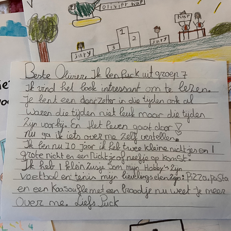 Prachtige kaarten binnen gekregen van de Kinderen uit schijf 