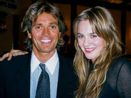 Alicia Silverstone -- definitely not "Clueless" when it comes to helping animals!