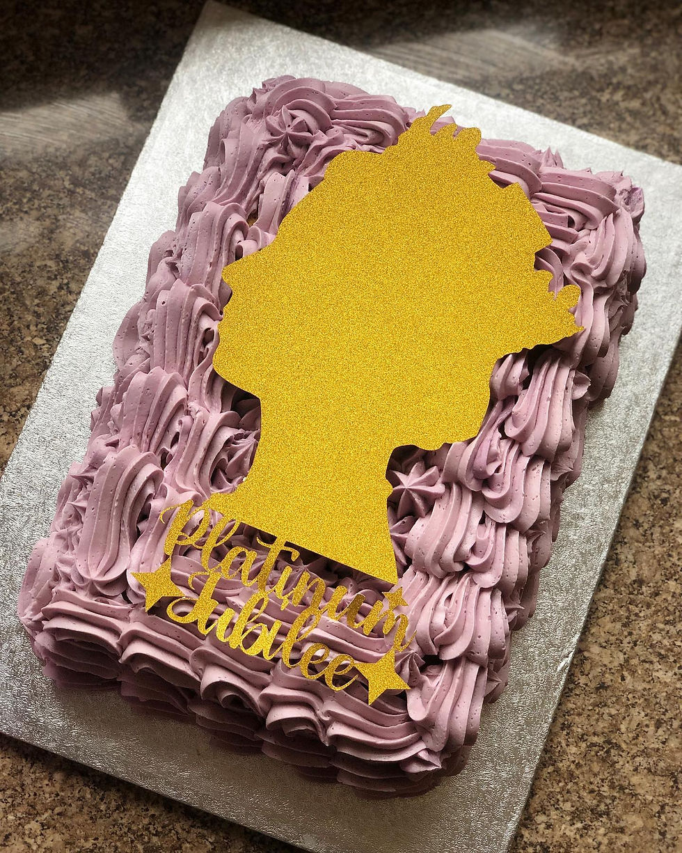 Queen Cake