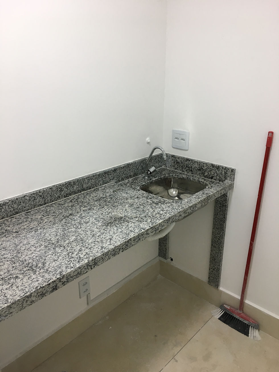 Instalação pia em Drywall