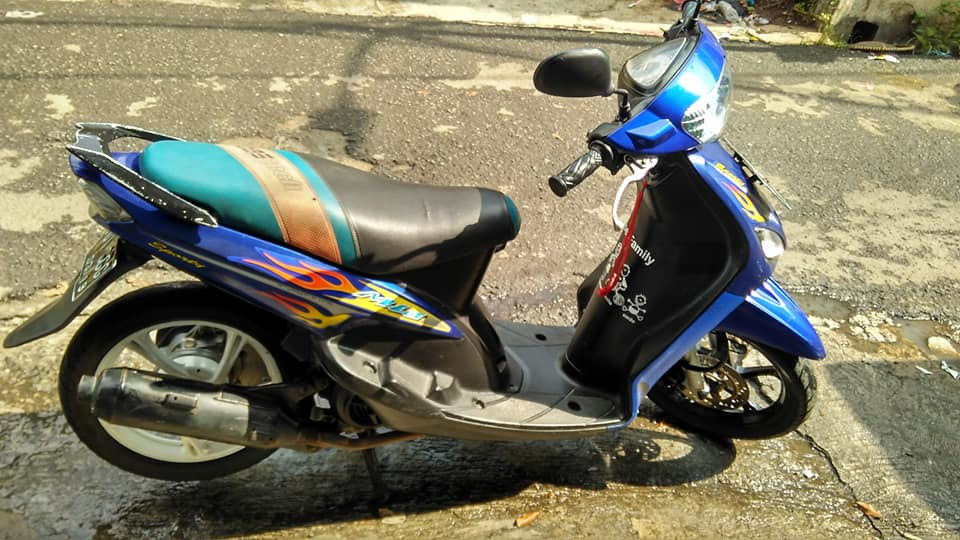Thumbnail: Yamaha Mio Sporty 2006 si biru