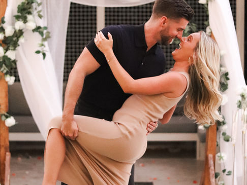 🌆 The Best Places to Propose in Charlotte — Charm, Skyline Views, and Unforgettable Moments