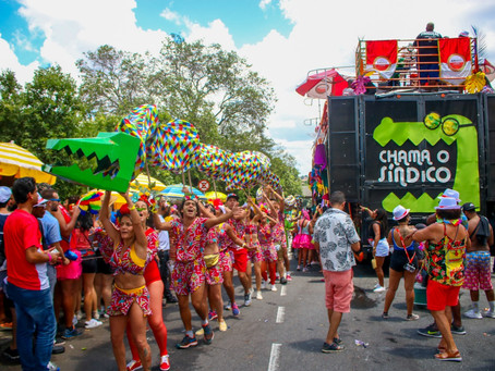 Olha o carnaval aí gente!