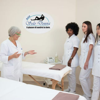 Centro estetico avanzato a Palermo con team specializzato in trattamenti personalizzati per il benessere del corpo