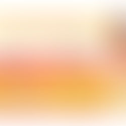 Confronto visivo tra tessuto adiposo sano e tessuto con cellulite che evidenzia le differenze strutturali e circolatorie.