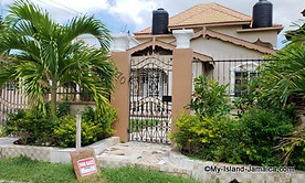 house_for_sale_in_jamaica_bogue_village_mobay.jpg