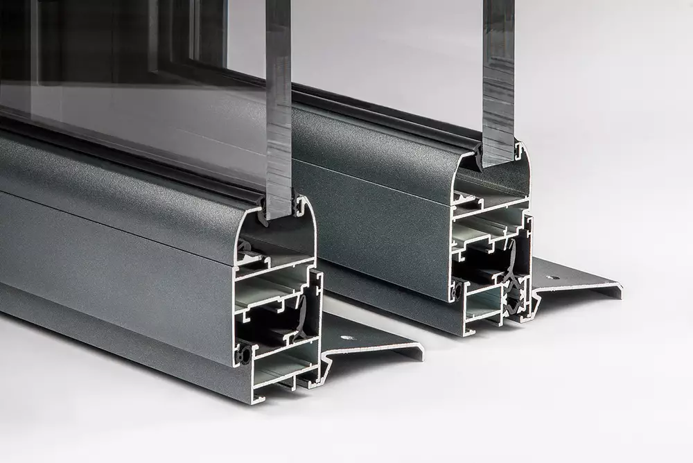 Fotografía indutsrial de perfiles de aluminio PUNCTUM STUDIO