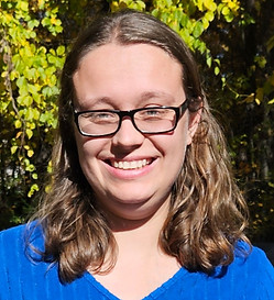 Elana Thomas picture_edited.jpg