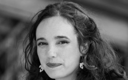 Interview: Mathilda Zeller discusses family, location, and combining horrors for her debut novel It Looks Like You in the Dark