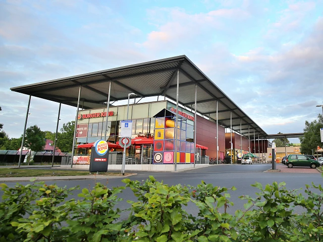 AA2X6542-Burger-King-Gewerbeimmobilie-Fachmarktzentrum-640.webp