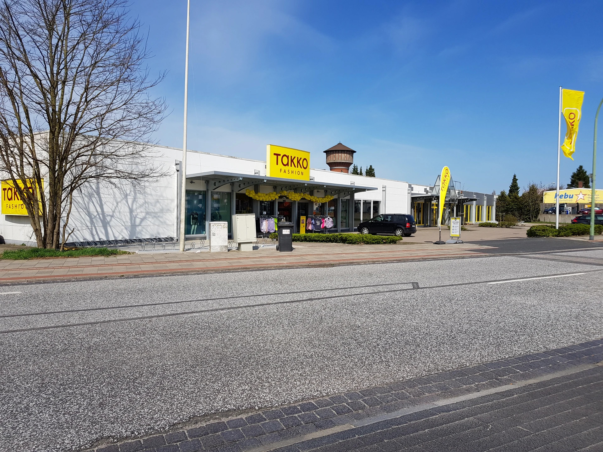 Gewerbeimmobilie-Renditeobjekt-Immobilie-20180417_122631.webp