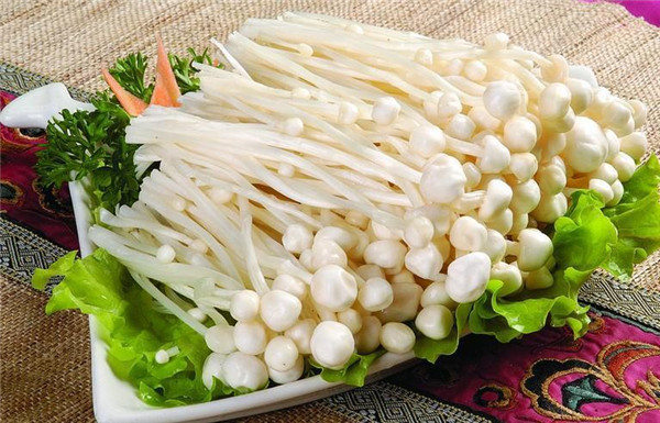 Enoki Mushroom