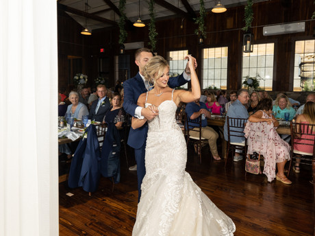 bride and groom sharing their first dance