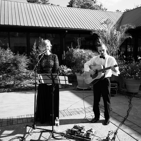 live music at the wedding ceremony