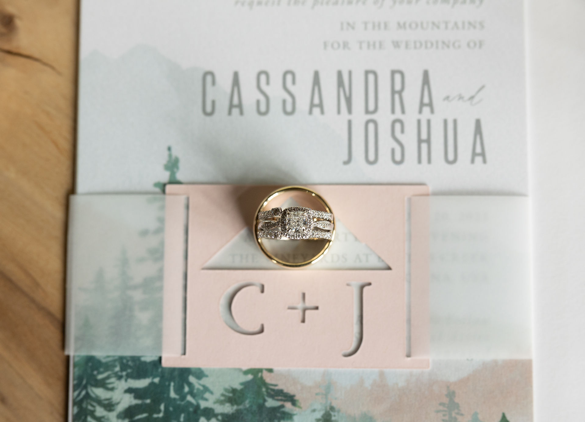 mountain inspired bridal details