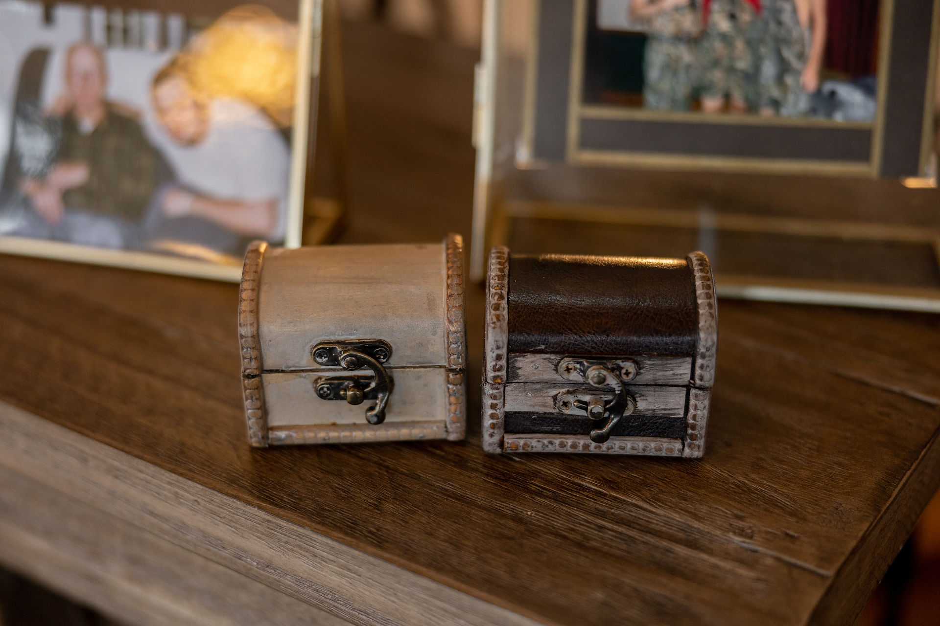 his and hers wedding ring holders 