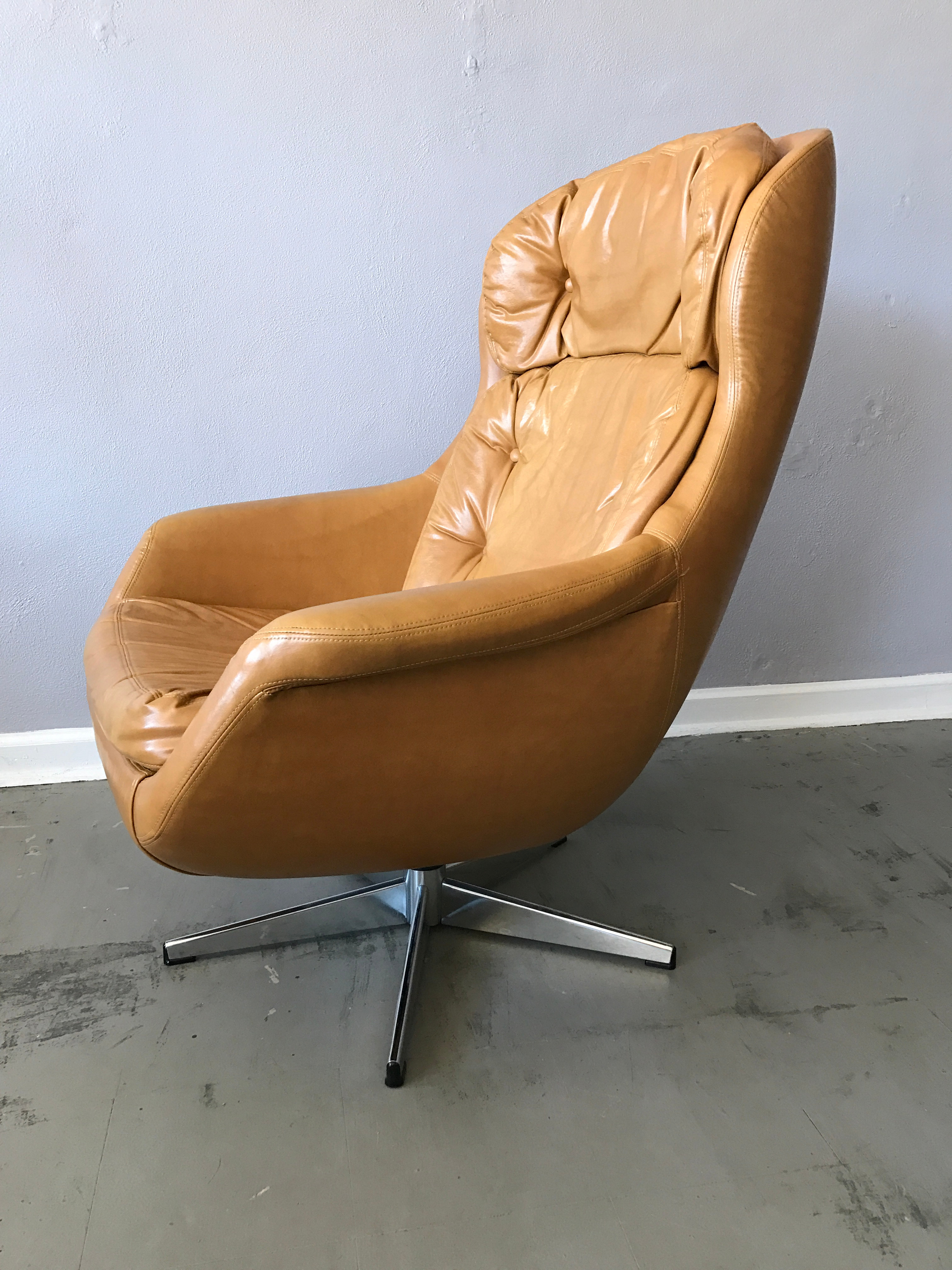 Selig Imperial Lounge Chair and Ottoman | website