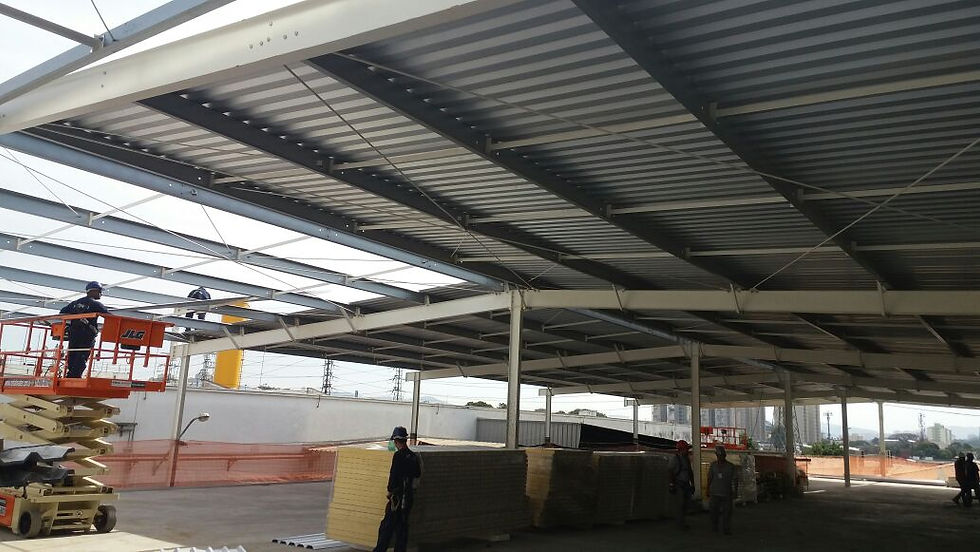 45.000 kg de estruturas metálicas em 2.000m².