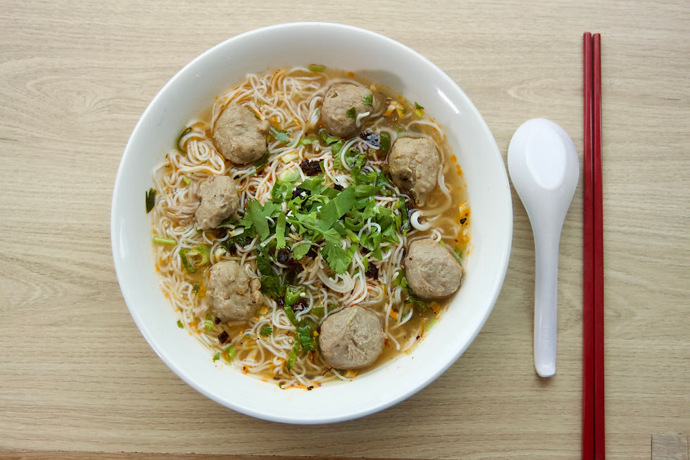 Spicy beef meatball bun Hue image