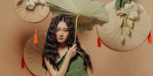 Style That Respects Your Skin: Dressing Smart in the Age of Conscious Fashion