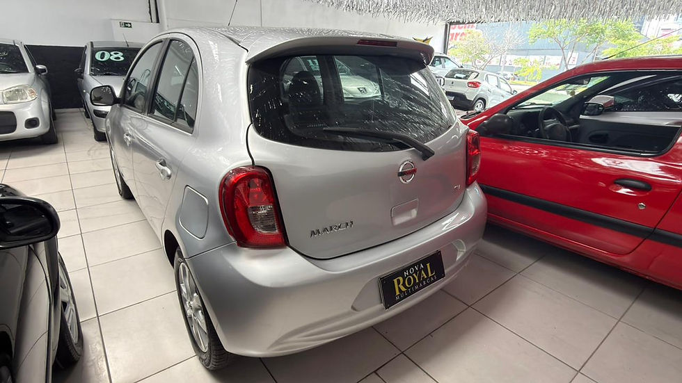 Miniatura: Nissan March 2016