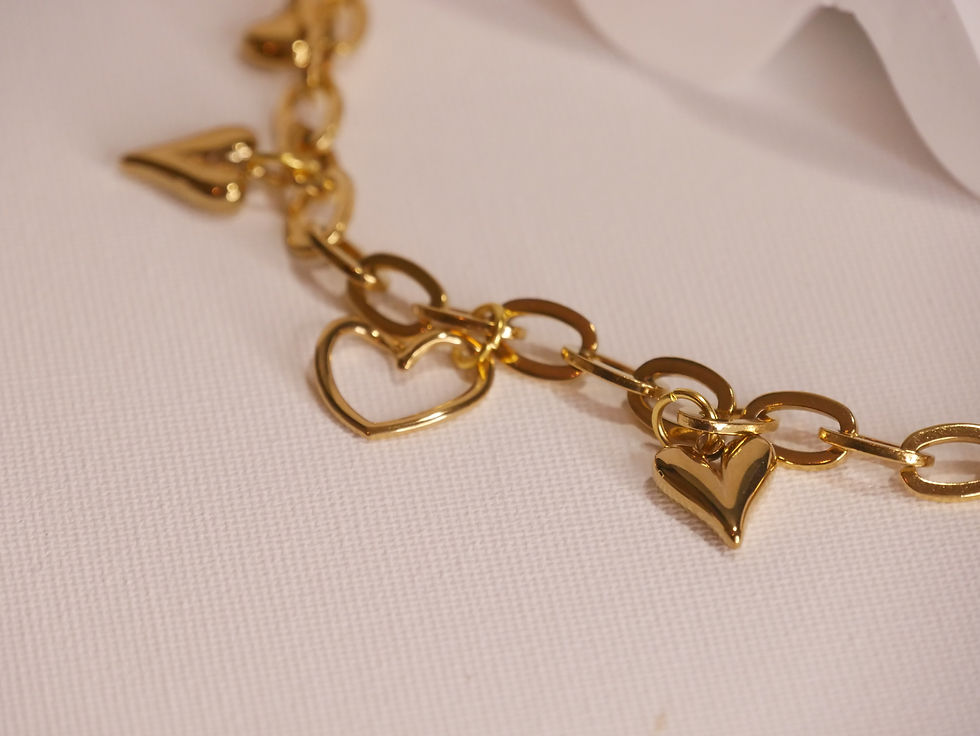 Miniature : Collier Arizona & ses charmes coeur