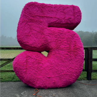 große dekorative Zahl 5 rosa