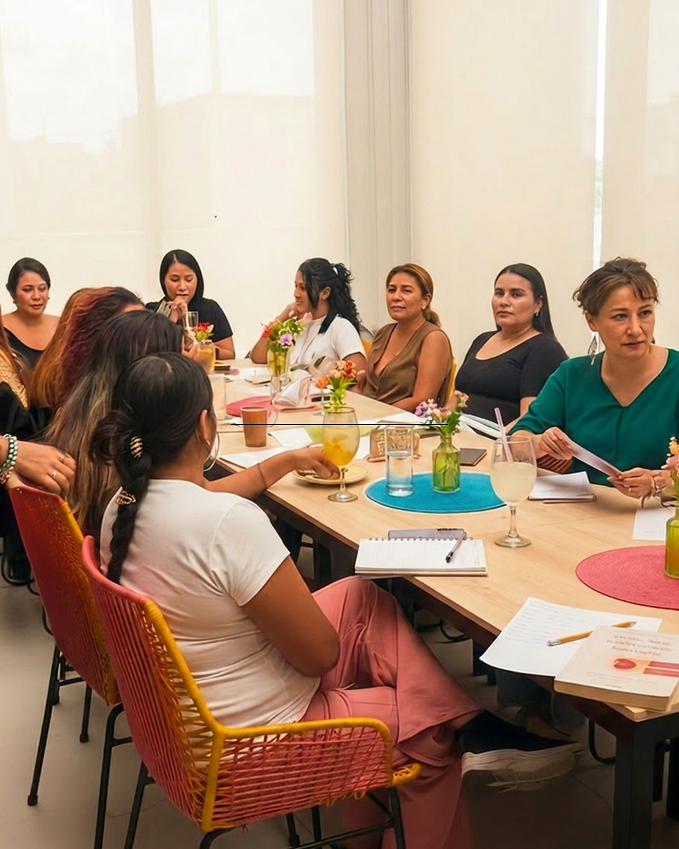 Ante las barreras para acceder a terapia, surgen espacios comunitarios deapoyo emocional en Cali.