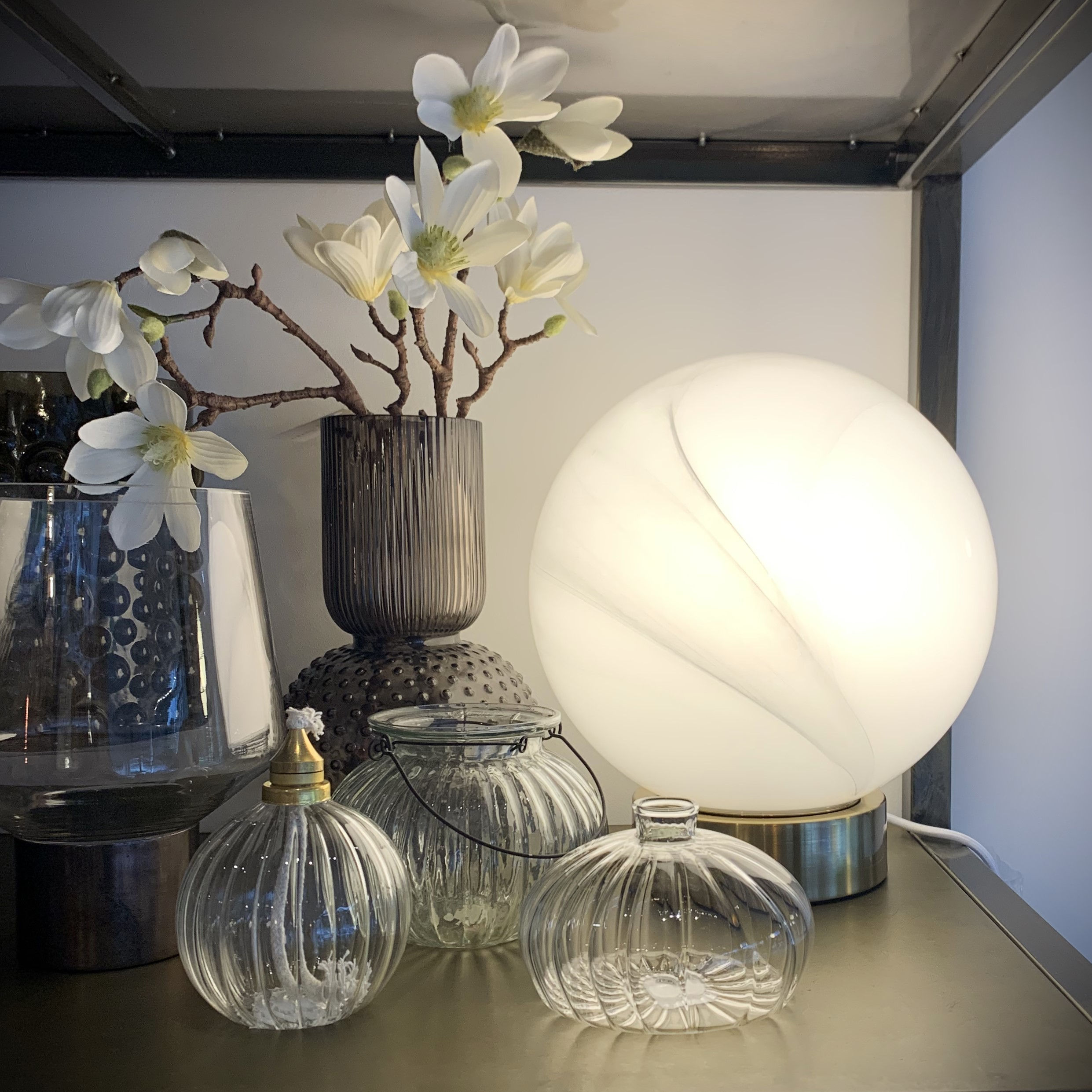 Fauna Marbled Glass Globe Lamp