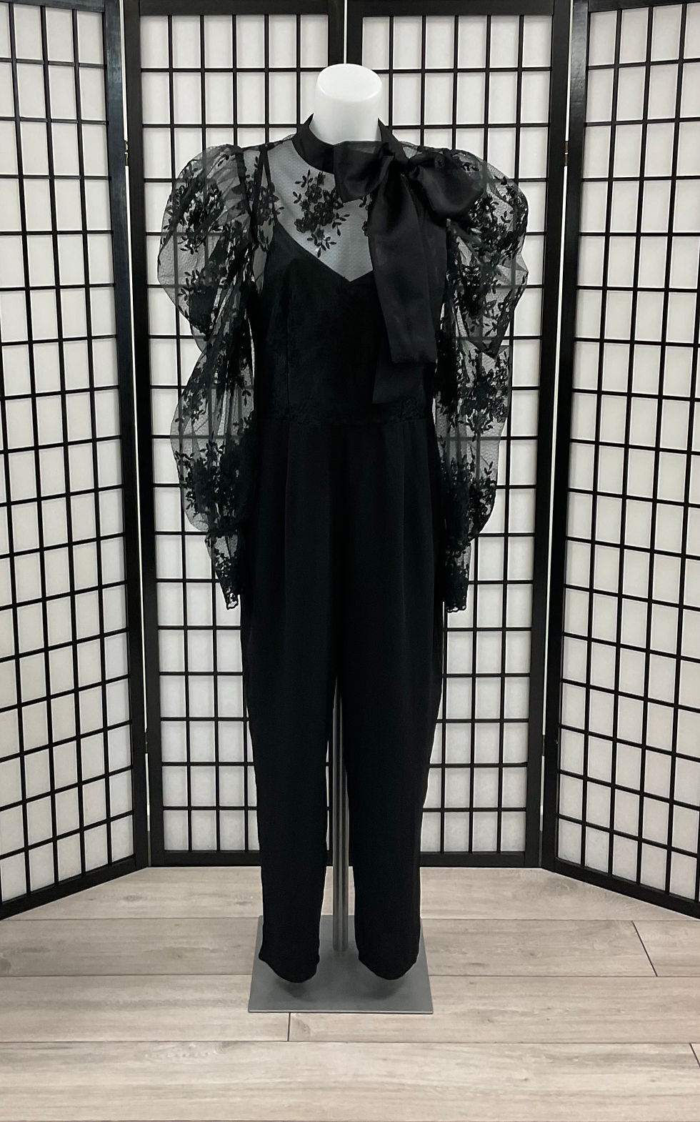 Thumbnail: Lace Tie Bow Puff Sleeve Jumpsuit