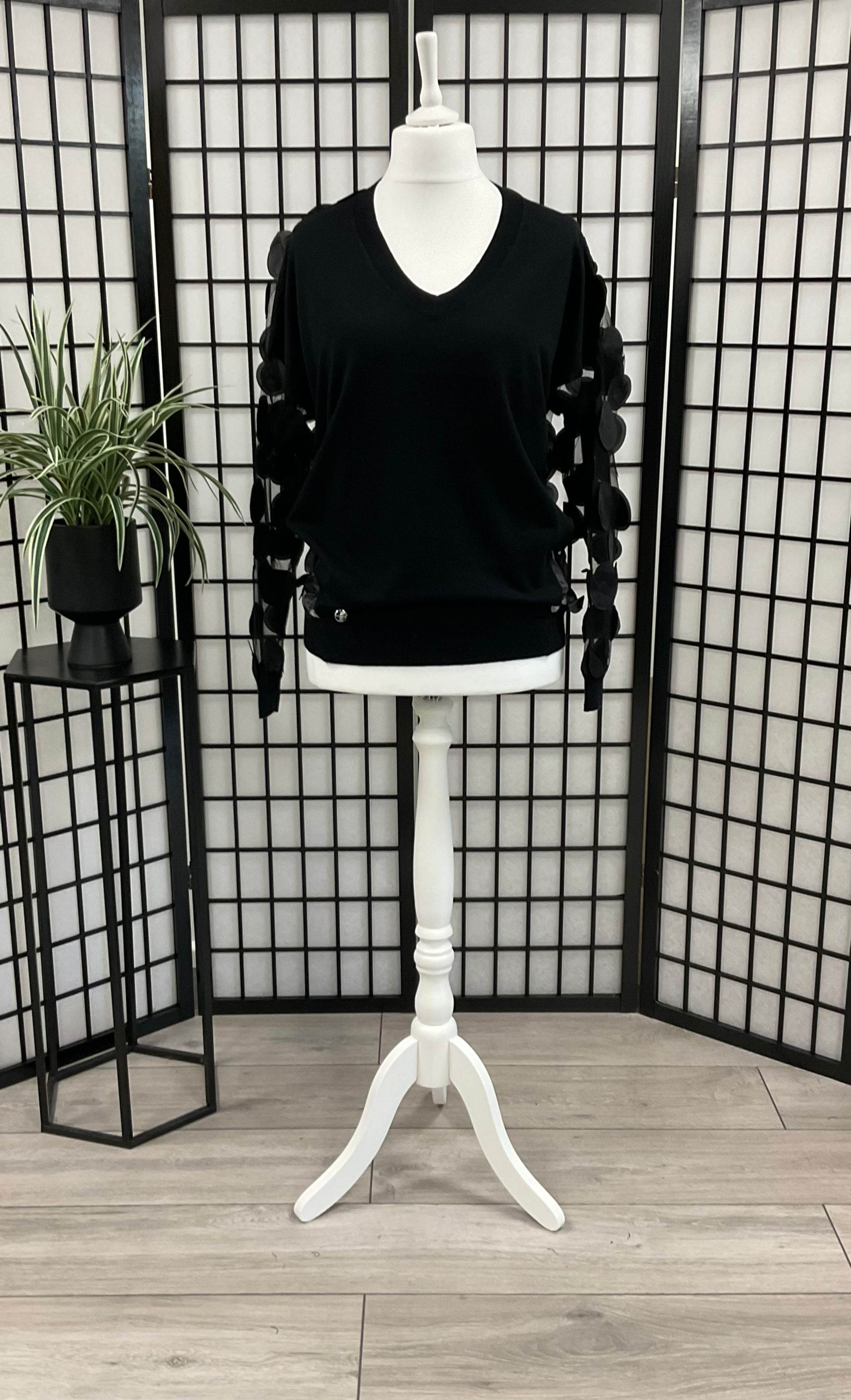 Circle Mesh Back Knit