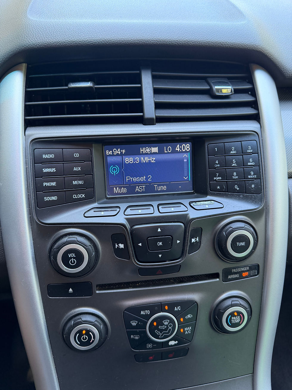 Thumbnail: 2012 Ford Edge SEL