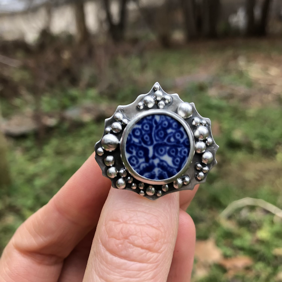 Thumbnail: Aspen Leaf Seafoam Ring with Sea Pottery, size 6.5
