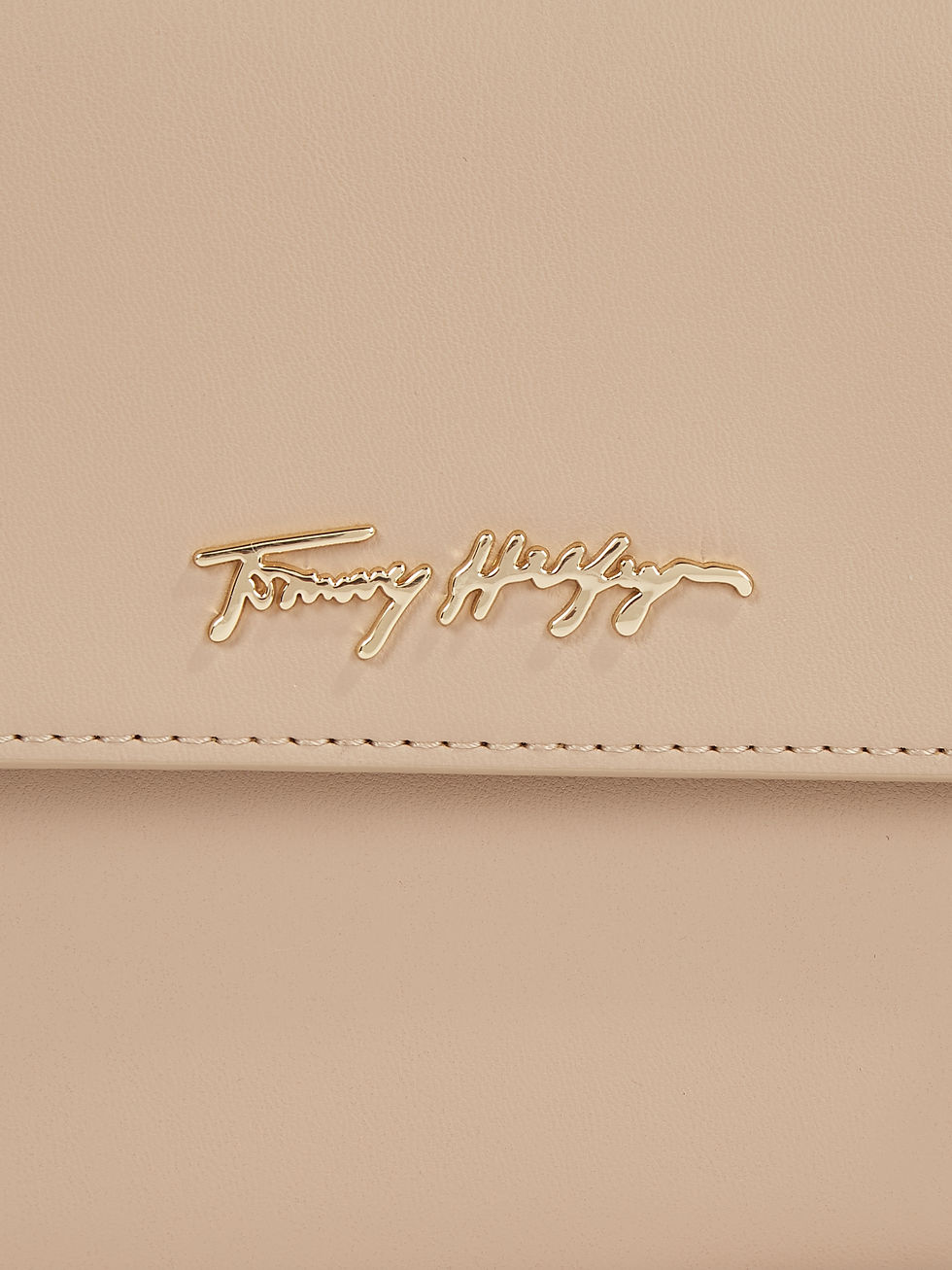 Miniaturbild: Tommy Hilfiger Iconic Tommy Shoulder Bag Schultertasche in beige