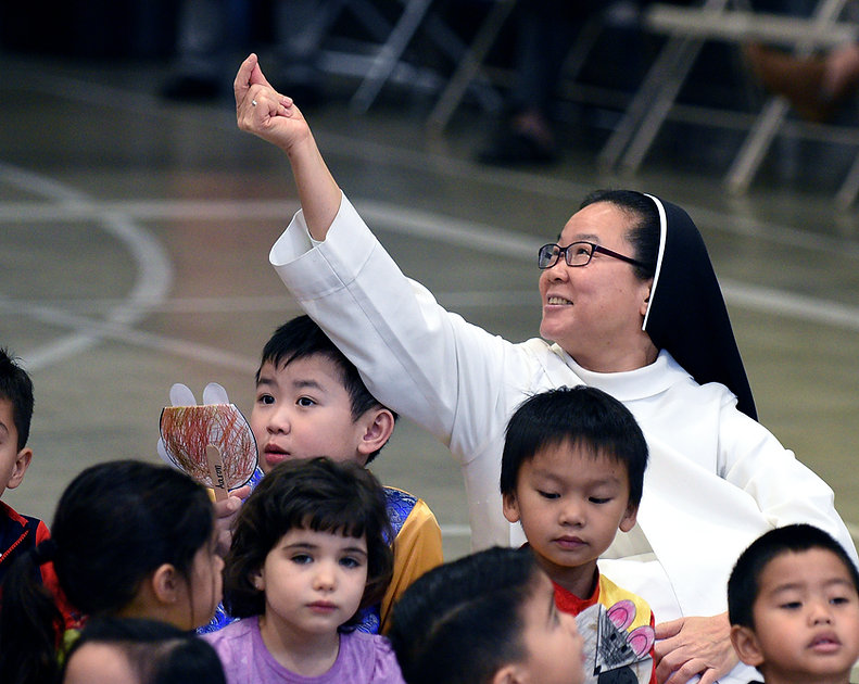 2020-01-31-christ-cathedral-academy-luna