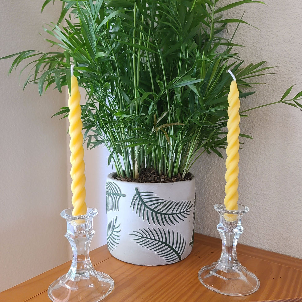 Thumbnail: Spiral Taper Candle
