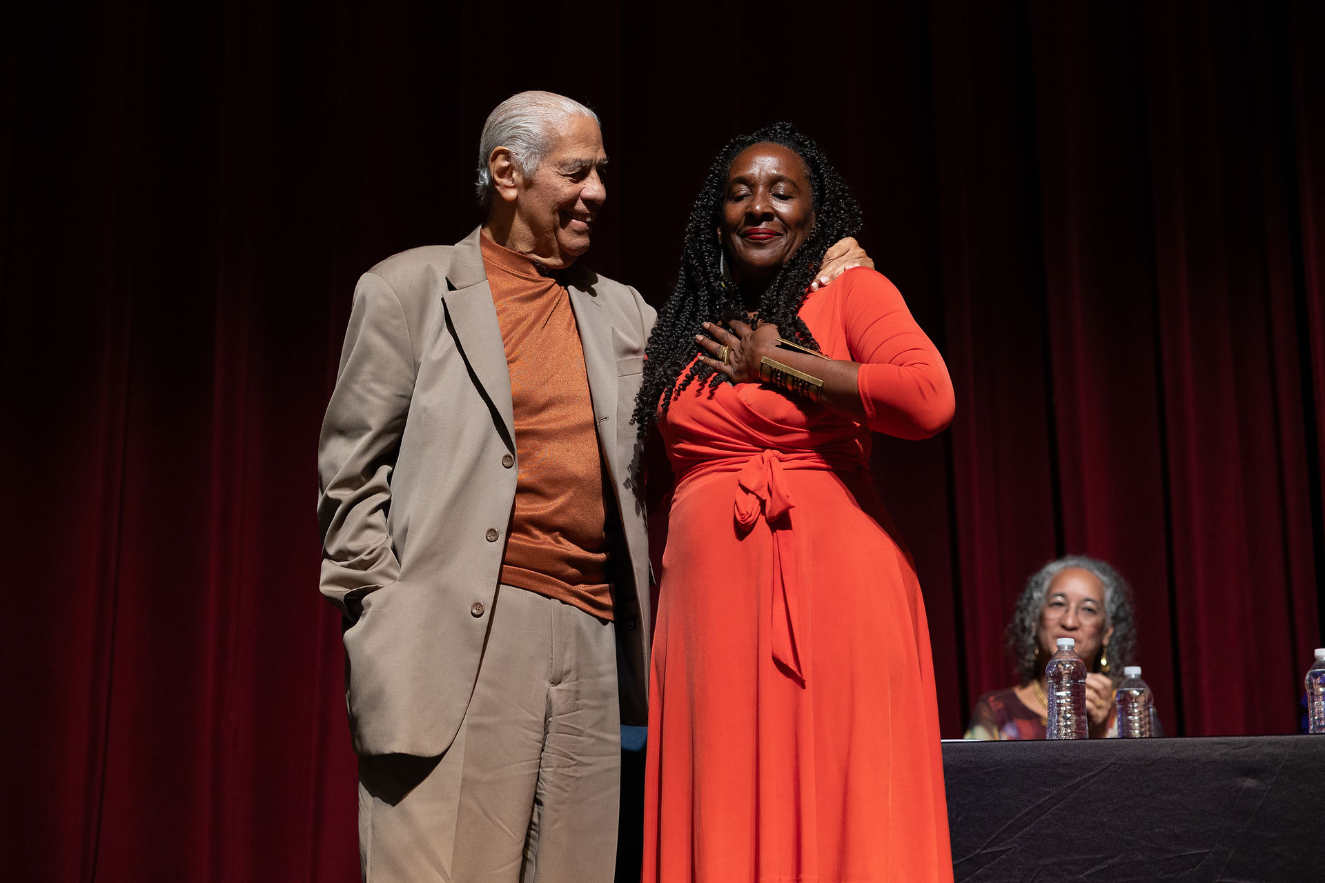 Luis Rafael Sánchez junto a Mayra Santos Febres.