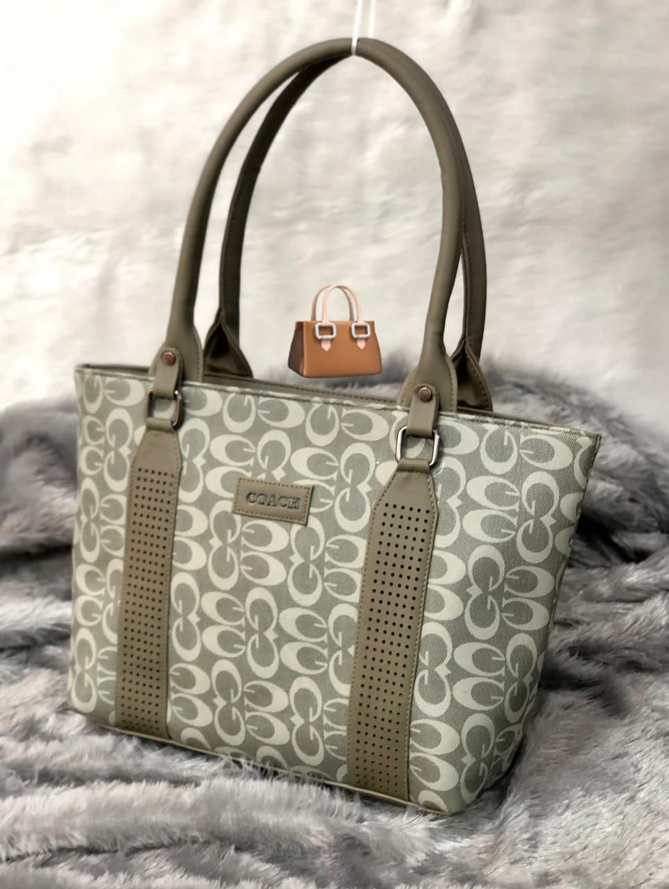 Thumbnail: Coach design hand bags