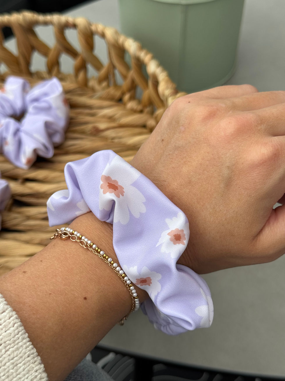Miniature : chouchou maillot de bain, fond lilas, motifs marguerites