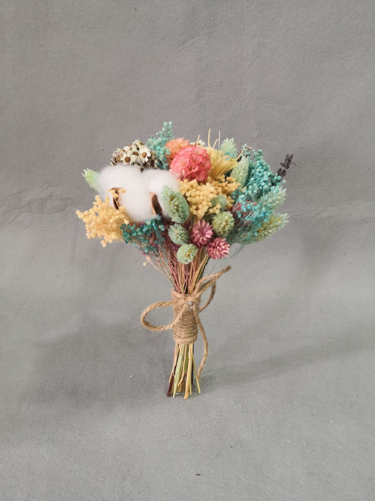 Dried bridesmaid posie