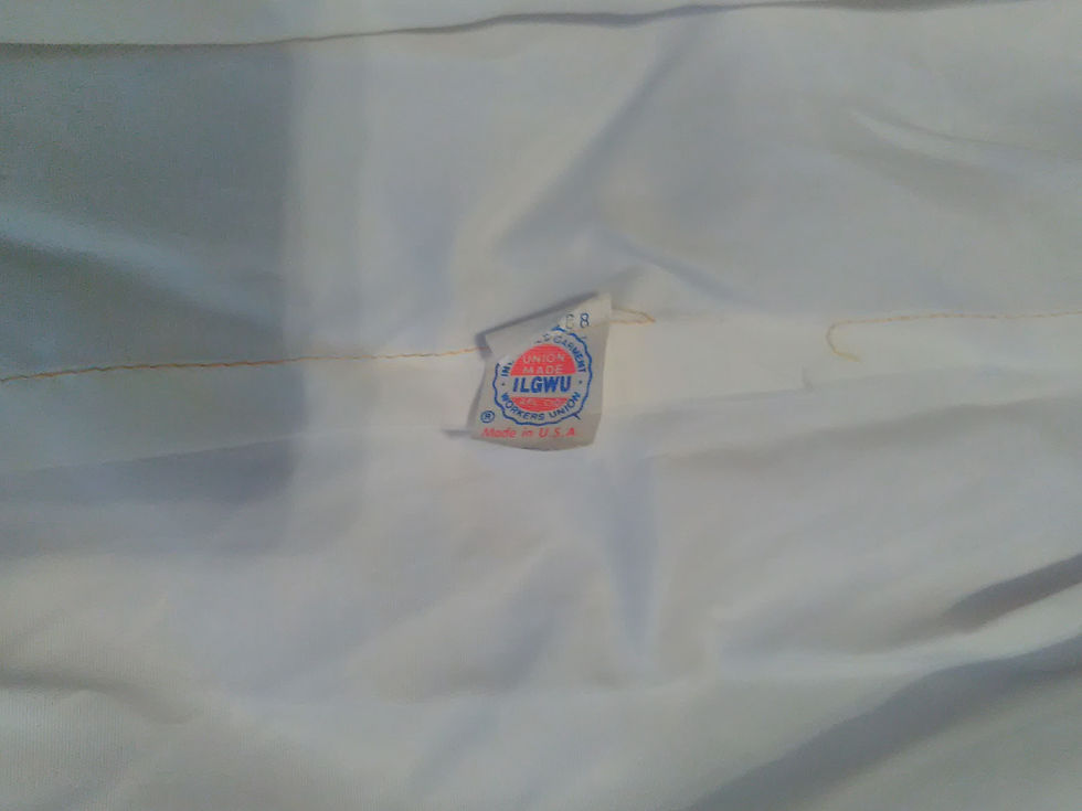 Thumbnail: Vintage White Wedding Dress