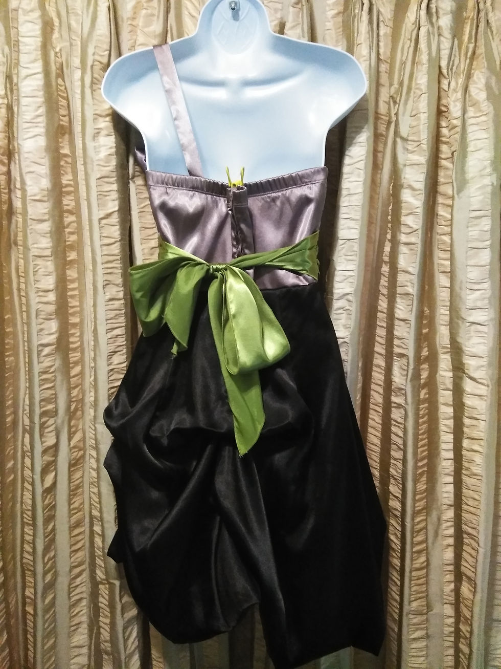 Thumbnail: Speechless Platinum One-Shoulder Dress - Size 9