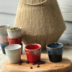 grillig olivewood serveerplankje met 3 minimoks voor koffie of tapas